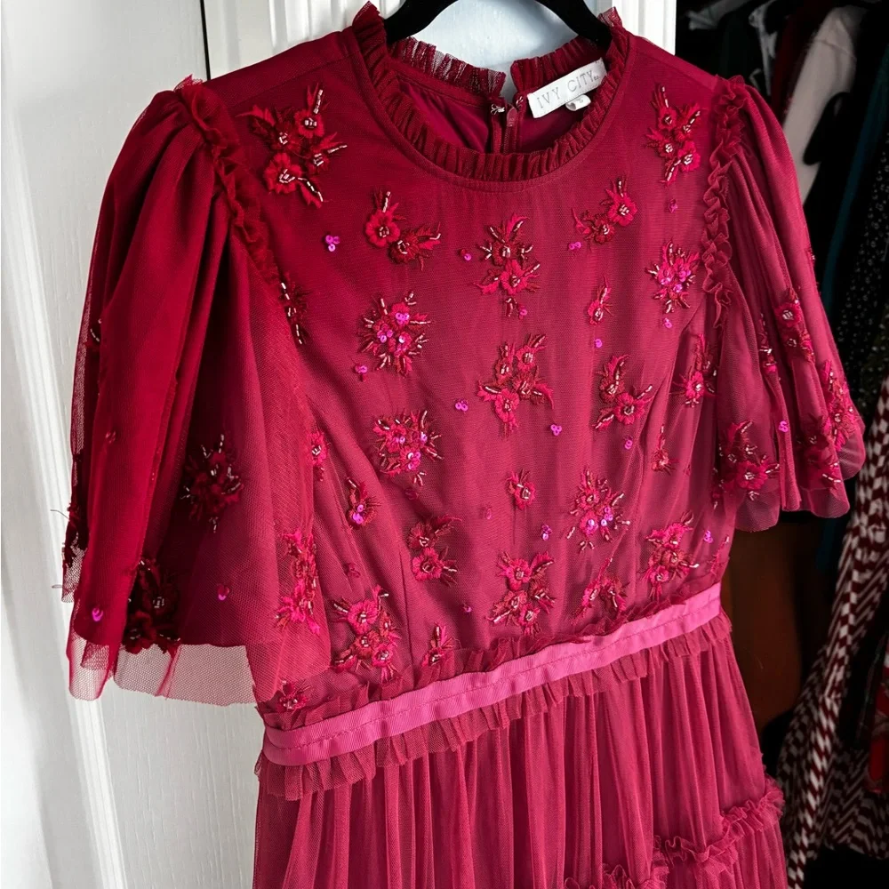 Ivy City Co Red Anastasia Dress Size Small - Picture 5 of 13